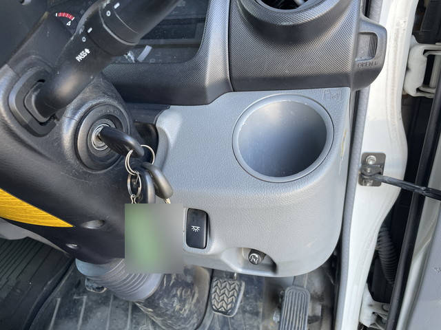 日野デュトロ平ボディ小型（2t・3t）[写真38]