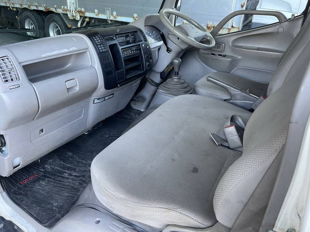 トヨタトヨエースダブルキャブ（Wキャブ）小型（2t・3t）[写真28]