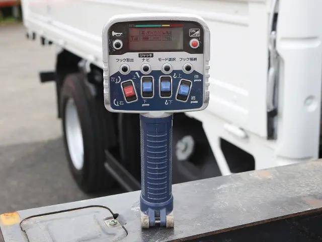 いすゞエルフクレーン4段小型（2t・3t）[写真16]