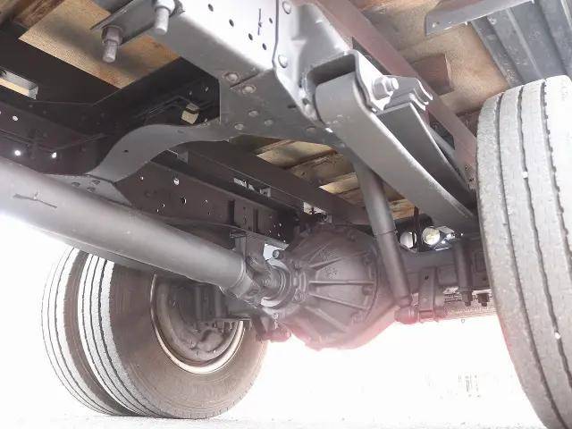 いすゞエルフクレーン4段小型（2t・3t）[写真23]