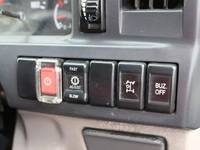 いすゞエルフクレーン4段小型（2t・3t）[写真32]