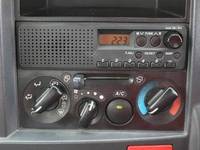 いすゞエルフクレーン4段小型（2t・3t）[写真34]