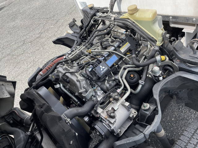 三菱ふそうキャンター冷凍車（冷蔵車）小型（2t・3t）[写真22]