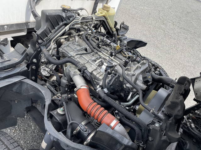 三菱ふそうキャンター冷凍車（冷蔵車）小型（2t・3t）[写真23]