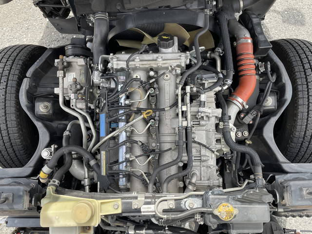 三菱ふそうキャンター冷凍車（冷蔵車）小型（2t・3t）[写真24]