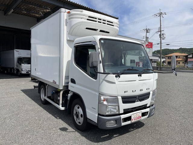 三菱ふそうキャンター冷凍車（冷蔵車）小型（2t・3t）[写真03]