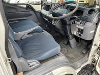 三菱ふそうキャンター冷凍車（冷蔵車）小型（2t・3t）[写真33]