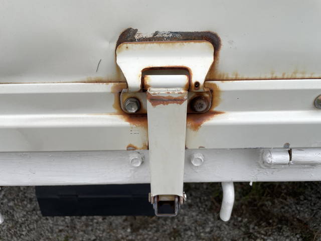 日野デュトロ平ボディ小型（2t・3t）[写真19]