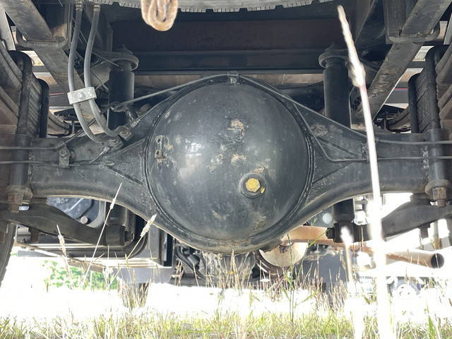 三菱ふそうファイターアルミブロック中型（4t）[写真21]