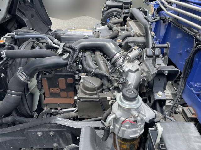 いすゞフォワードクレーン6段増トン（6t・8t）[写真30]