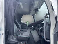 いすゞフォワードクレーン6段増トン（6t・8t）[写真33]