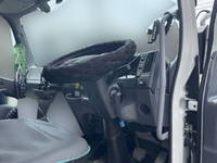 いすゞフォワードクレーン6段増トン（6t・8t）[写真35]