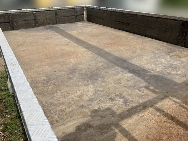 トヨタダイナクレーン4段小型（2t・3t）[写真08]