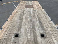 三菱ふそうスーパーグレートセルフローダー大型（10t）[写真11]