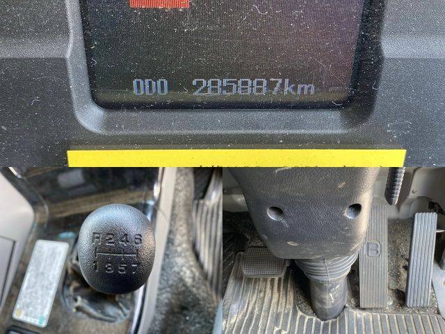 三菱ふそうスーパーグレートセルフローダー大型（10t）[写真33]