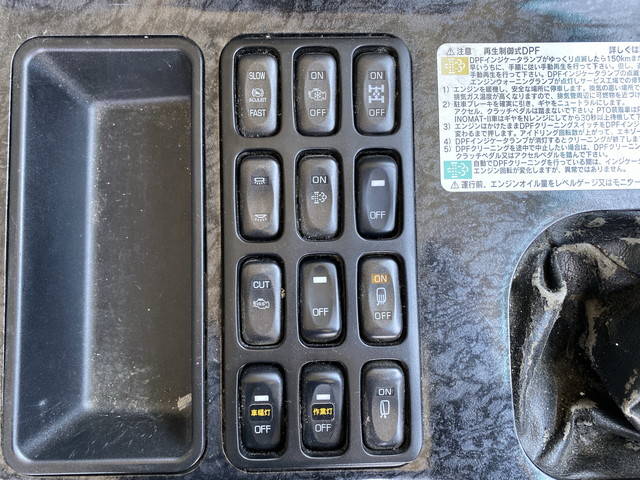 三菱ふそうスーパーグレートセルフローダー大型（10t）[写真34]