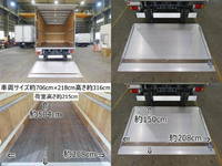 いすゞエルフパネルバン小型（2t・3t）[写真08]