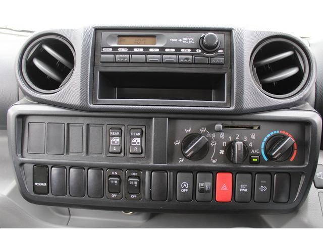 日野デュトロダブルキャブ（Wキャブ）小型（2t・3t）[写真20]