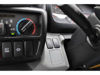 日野デュトロダブルキャブ（Wキャブ）小型（2t・3t）[写真21]