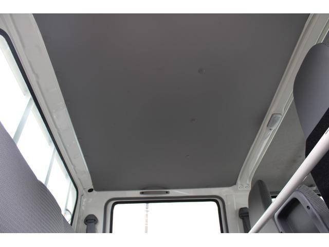 日野デュトロダブルキャブ（Wキャブ）小型（2t・3t）[写真33]