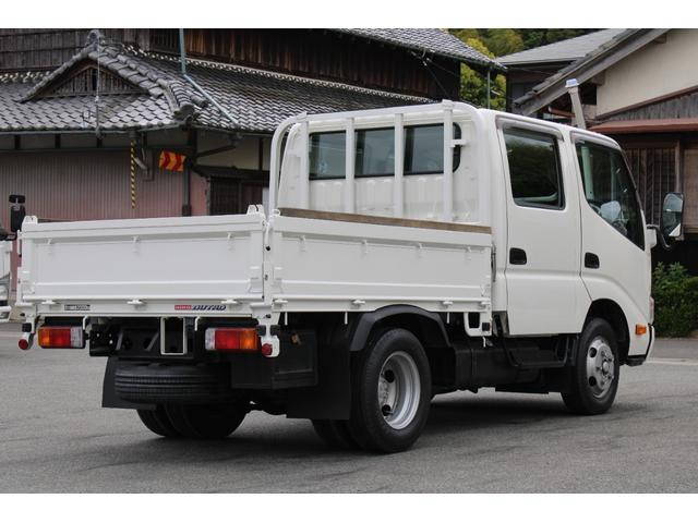 日野デュトロダブルキャブ（Wキャブ）小型（2t・3t）[写真04]