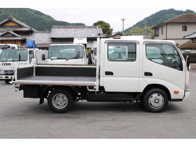 日野デュトロダブルキャブ（Wキャブ）小型（2t・3t）[写真09]