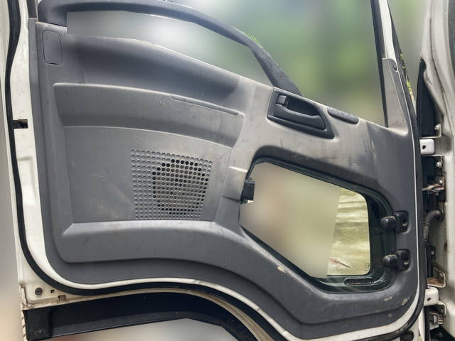 いすゞフォワードダンプ中型（4t）[写真28]