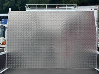 三菱ふそうキャンター平ボディ小型（2t・3t）[写真11]