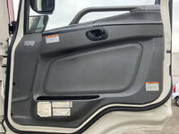 三菱ふそうスーパーグレートトレーラーヘッド（トラクターヘッド）大型（10t）[写真17]