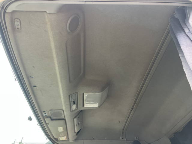 三菱ふそうスーパーグレートトレーラーヘッド（トラクターヘッド）大型（10t）[写真19]