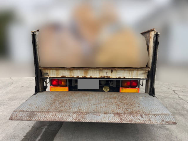 日野レンジャー平ボディ増トン（6t・8t）[写真12]