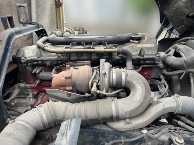 日野レンジャー平ボディ増トン（6t・8t）[写真21]