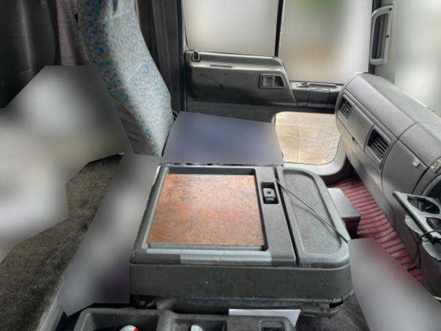 日野レンジャー平ボディ増トン（6t・8t）[写真28]