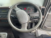 三菱ふそうファイターアルミブロック中型（4t）[写真34]