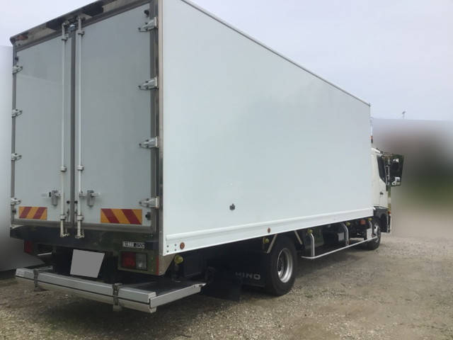 日野レンジャー冷凍車（冷蔵車）中型（4t）[写真02]