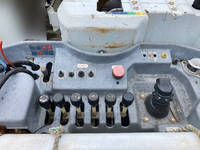 いすゞエルフ高所作業車小型（2t・3t）[写真13]