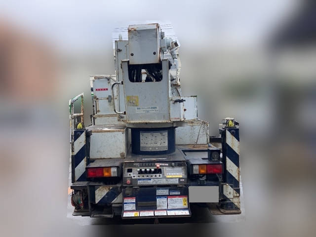 いすゞエルフ高所作業車小型（2t・3t）[写真05]