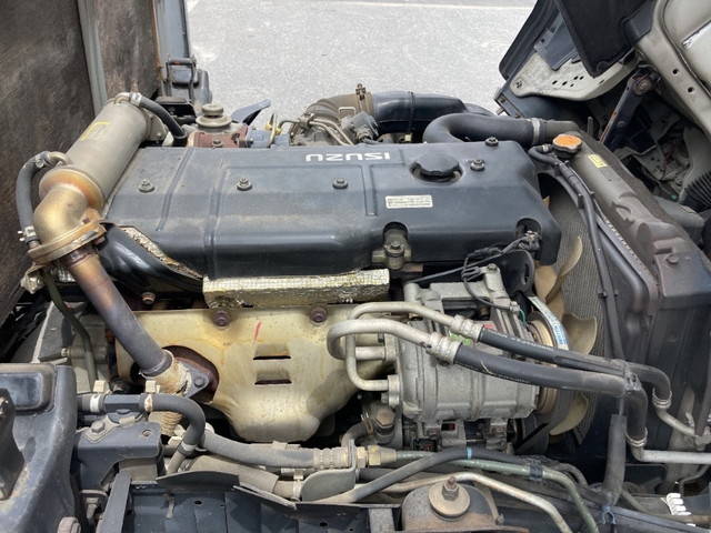 いすゞエルフ平ボディ小型（2t・3t）[写真18]