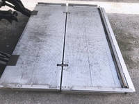 日野レンジャー冷凍車（冷蔵車）中型（4t）[写真10]