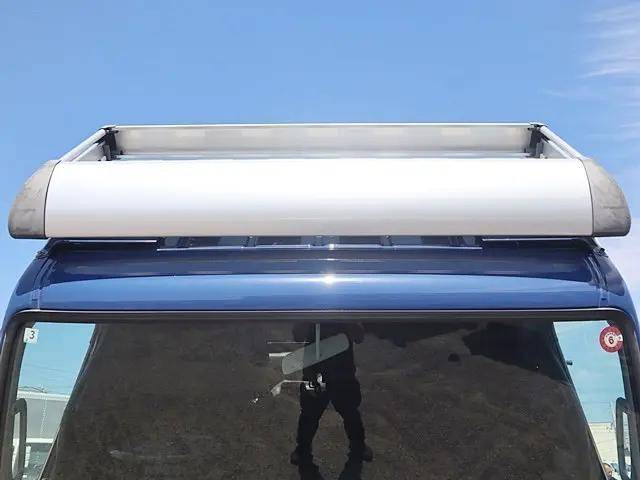 三菱ふそうキャンターアルミブロック小型（2t・3t）[写真15]