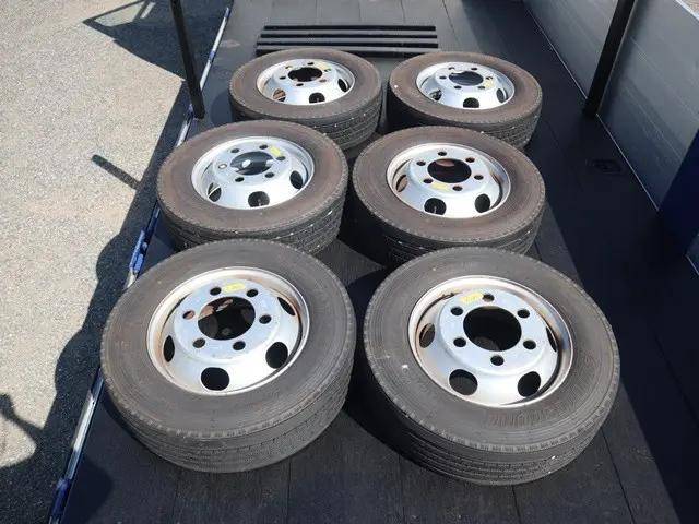 三菱ふそうキャンターアルミブロック小型（2t・3t）[写真28]