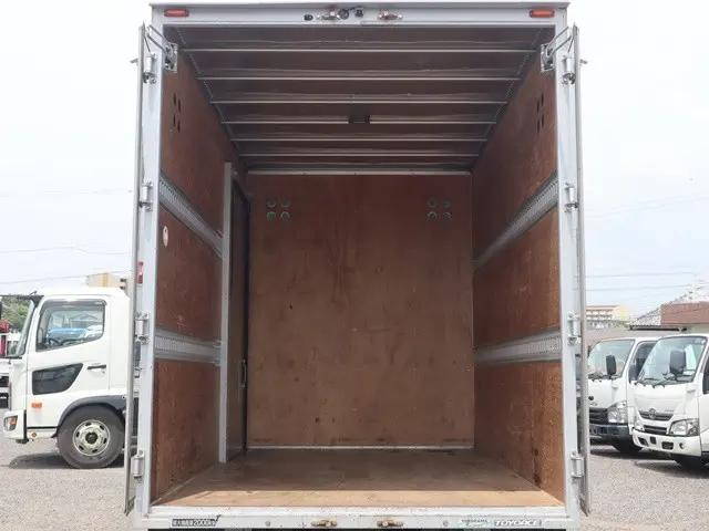 トヨタトヨエースアルミバン小型（2t・3t）[写真11]