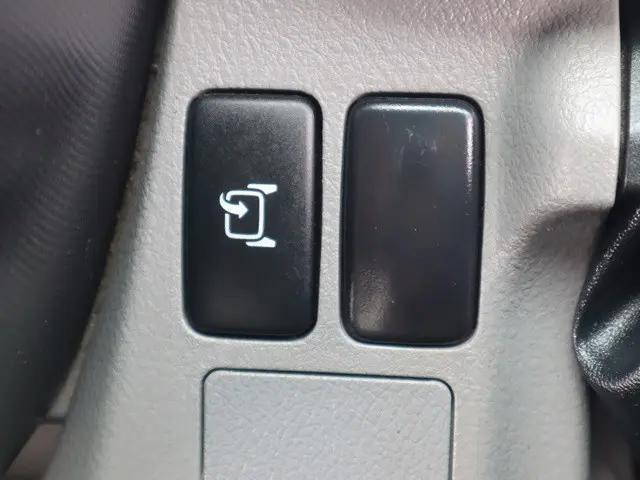 トヨタトヨエースアルミバン小型（2t・3t）[写真30]