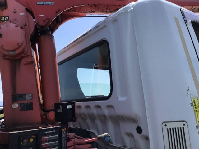 三菱ふそうファイタークレーン4段中型（4t）[写真07]