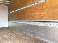 いすゞフォワードアルミウイング中型（4t）[写真10]