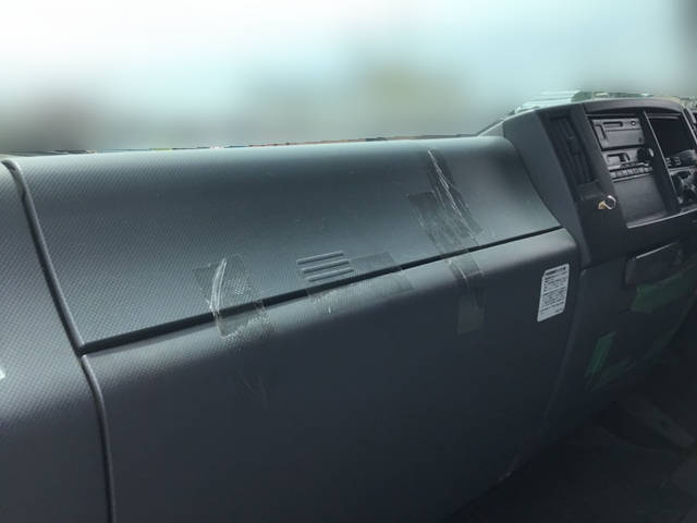 いすゞフォワードアルミウイング中型（4t）[写真28]