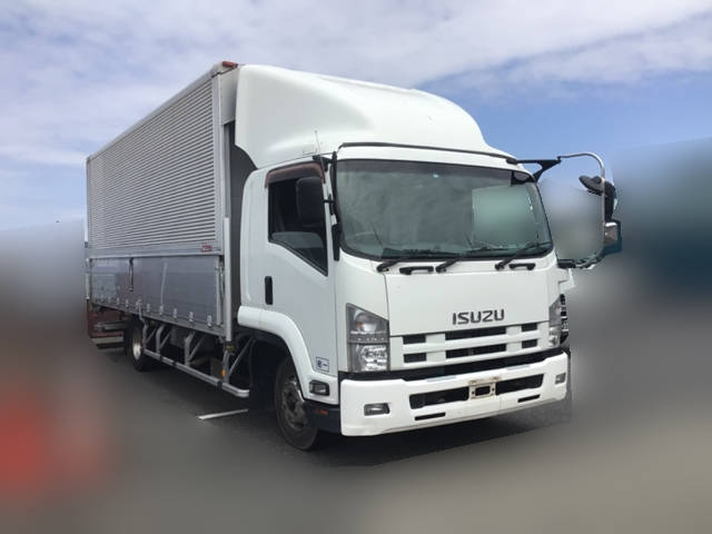 いすゞフォワードアルミウイング中型（4t）[写真03]