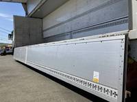 三菱ふそうスーパーグレートアルミウイング大型（10t）[写真16]