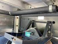 三菱ふそうスーパーグレートアルミウイング大型（10t）[写真23]