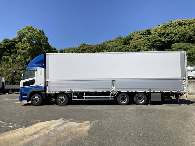 三菱ふそうスーパーグレートアルミウイング大型（10t）[写真05]